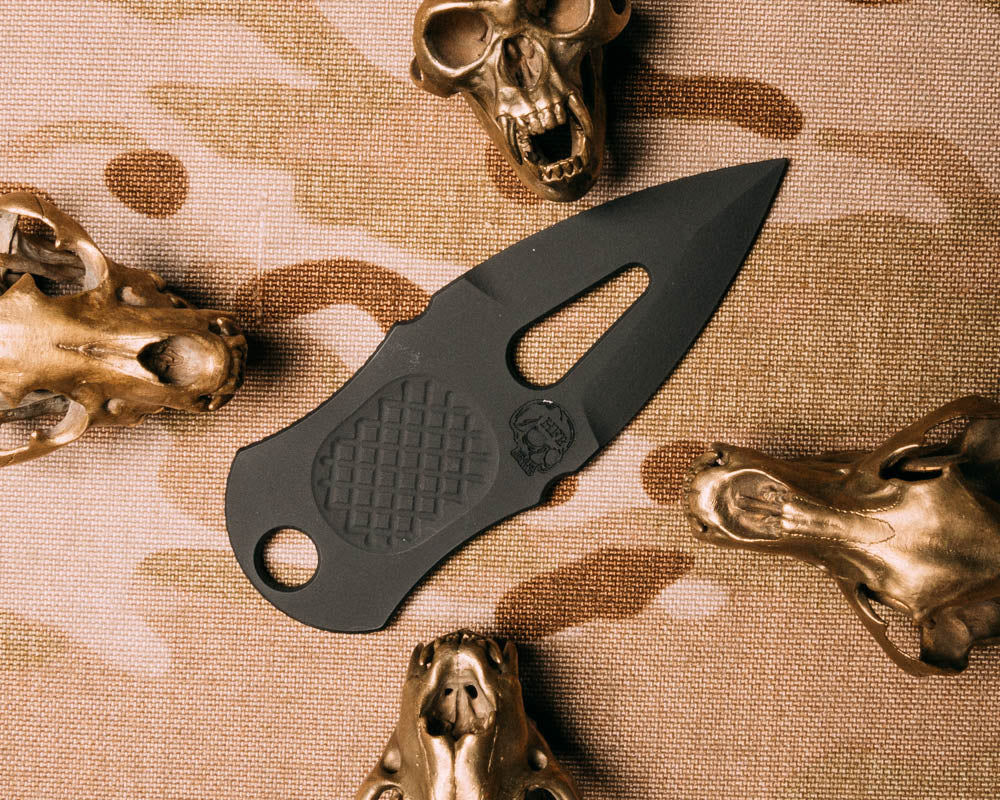 Lapel Dagger - Armor Black Cerakote