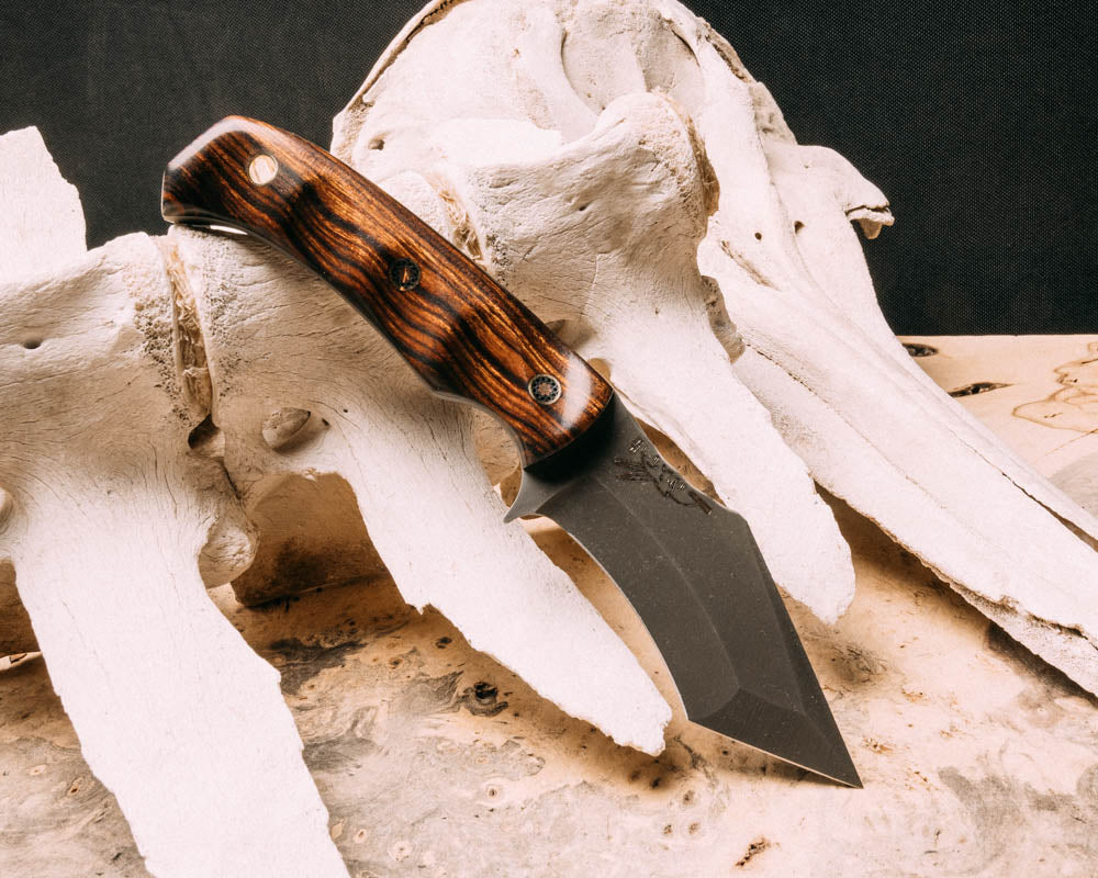 Buteo (modified tanto tip)- Desert Ironwood, mosaic pins, grooved grip