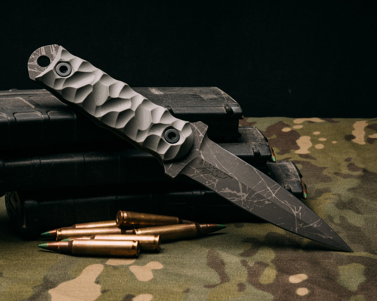 Combat Dagger - grey G10, allen bolts, chaos grip – Half Face Blades